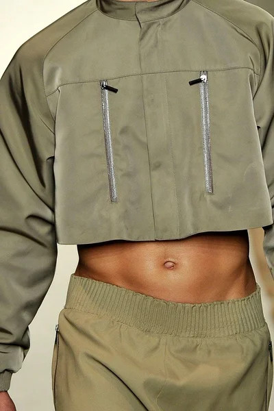 Look 18
